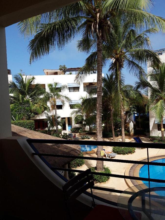 Superbe Appartement Avec Piscine, Proche Centre Ville, Restaurant, Mer Saly Eksteriør billede